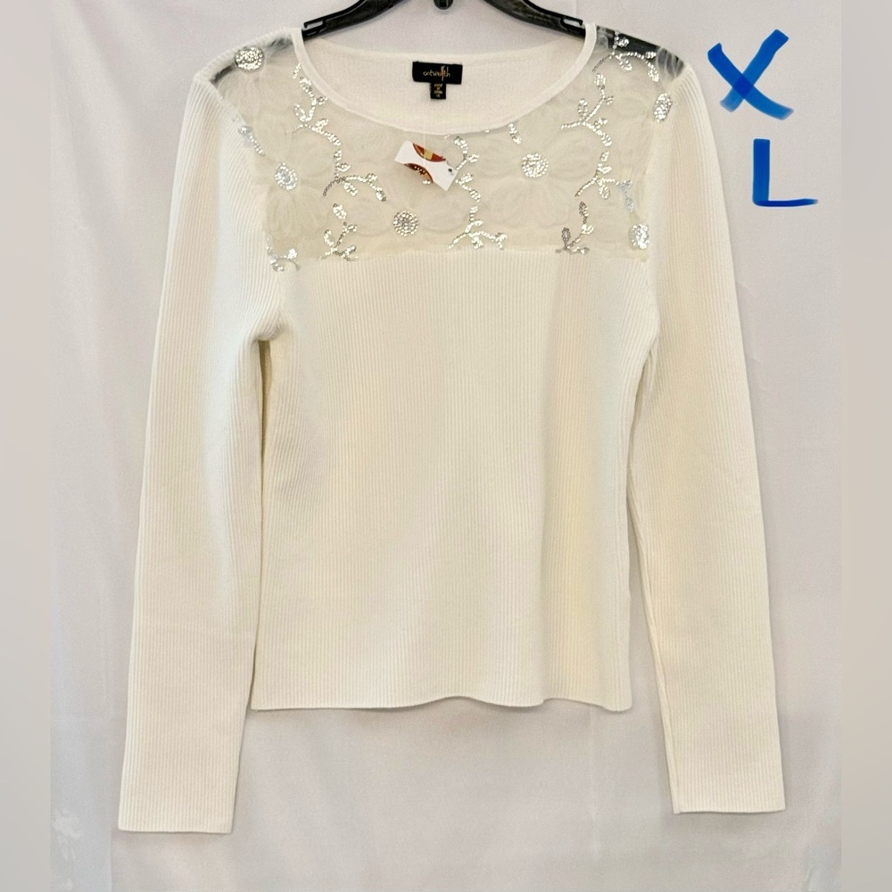 Elegant White Floral Embroidered Blouse